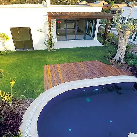 Villa Tiana Vila
