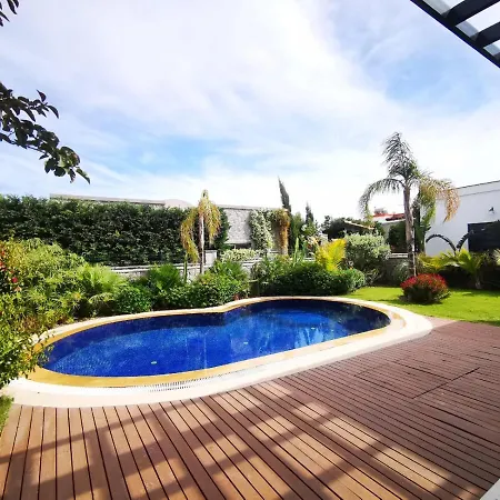 Villa Tiana *